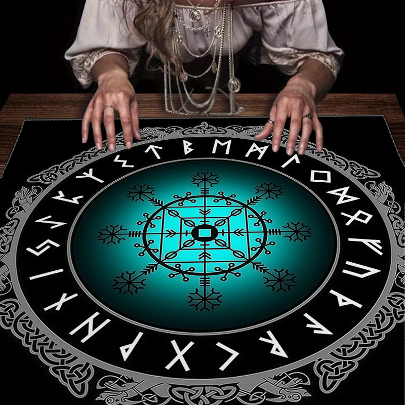 Board Game Vikings - ผ้าปูโต๊ะไพ่ทาโรต์ลายเข็มทิศไวกิ้งนอร์ดิก VIKAMA ดีไซน์ลึกลับ ตกแต่งบรรยากาศบนโต๊ะสำหรับเกมและงานปาร์ตี้